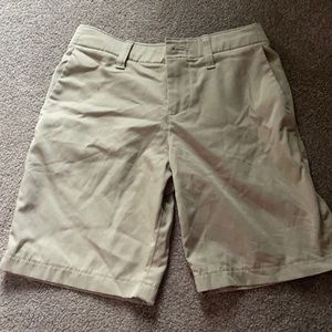Boys khaki shorts Under Armour size 8